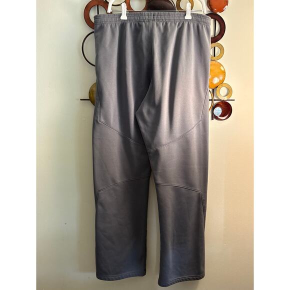 Men’s Under Armour gray large loose fit athletic sweatpants - Picture 2 of 5